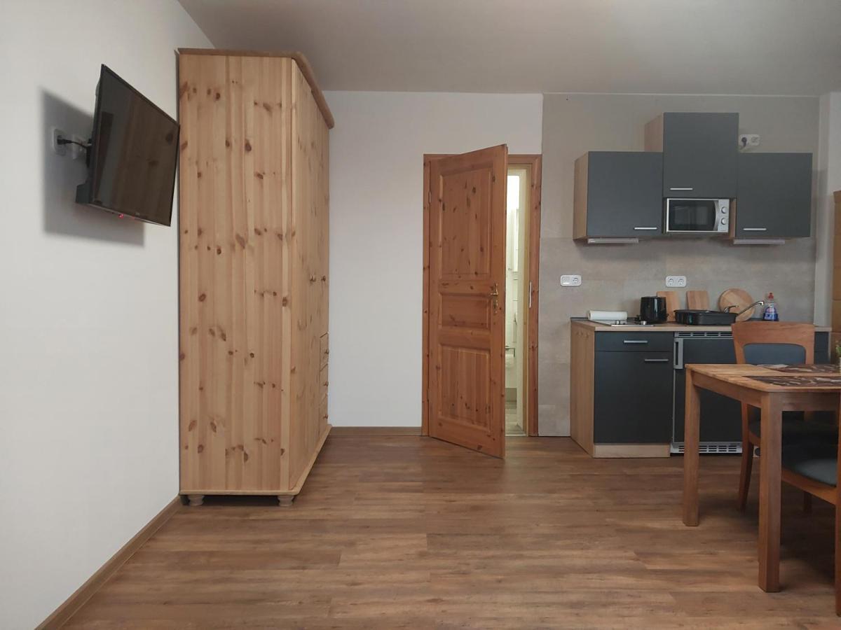 Apartamento Jennys Hofladen Usedom Town Exterior foto